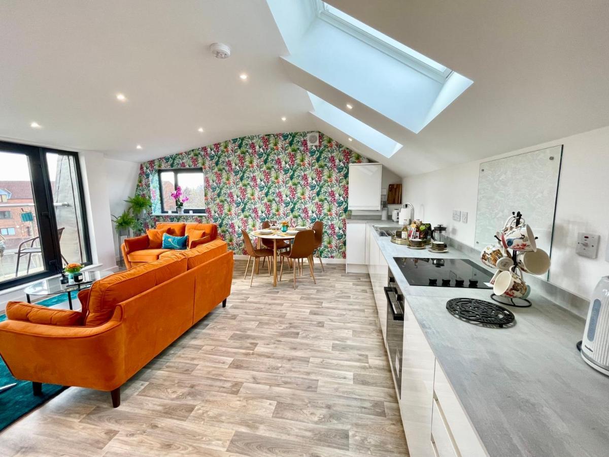 Minster Peek With Free Parking Apartment York Exterior photo